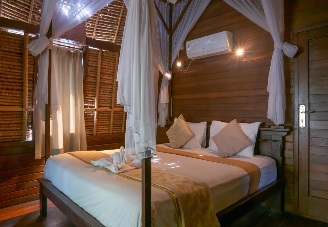 The Nichos Bungalows And Villas Nusa Lembongan Εξωτερικό φωτογραφία